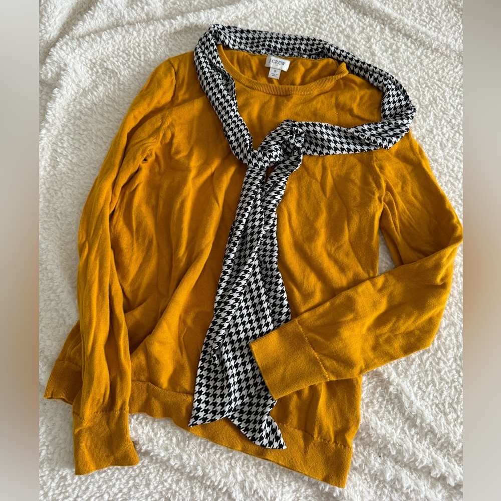 He crew marigold sweater with scarf